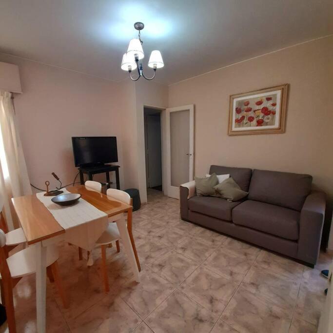 ¨Las Mayolicas¨ Hermoso Depto Con Patio Espanol Mendoza Eksteriør billede