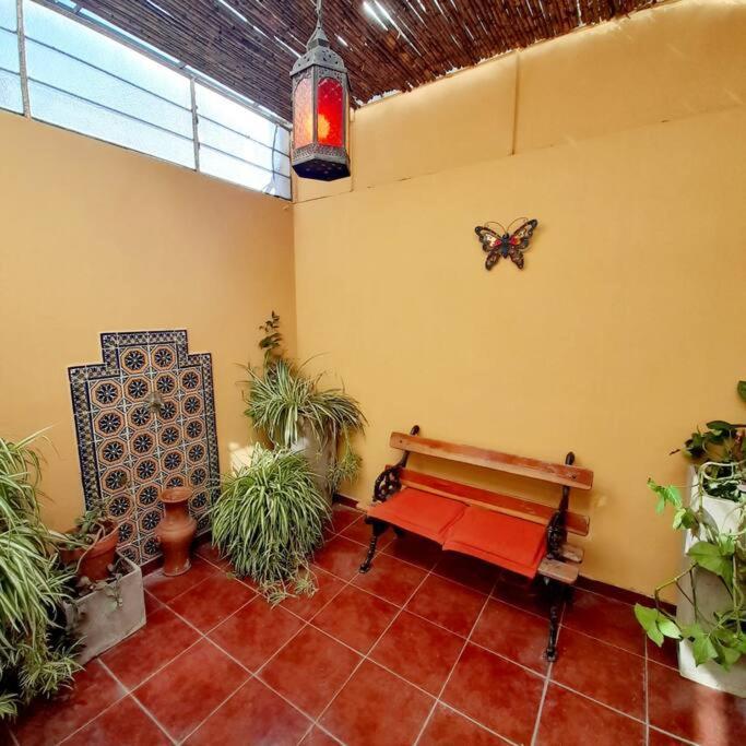 ¨Las Mayolicas¨ Hermoso Depto Con Patio Espanol Mendoza Eksteriør billede