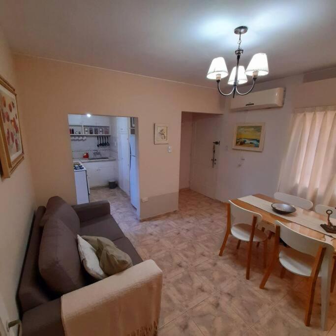 ¨Las Mayolicas¨ Hermoso Depto Con Patio Espanol Mendoza Eksteriør billede